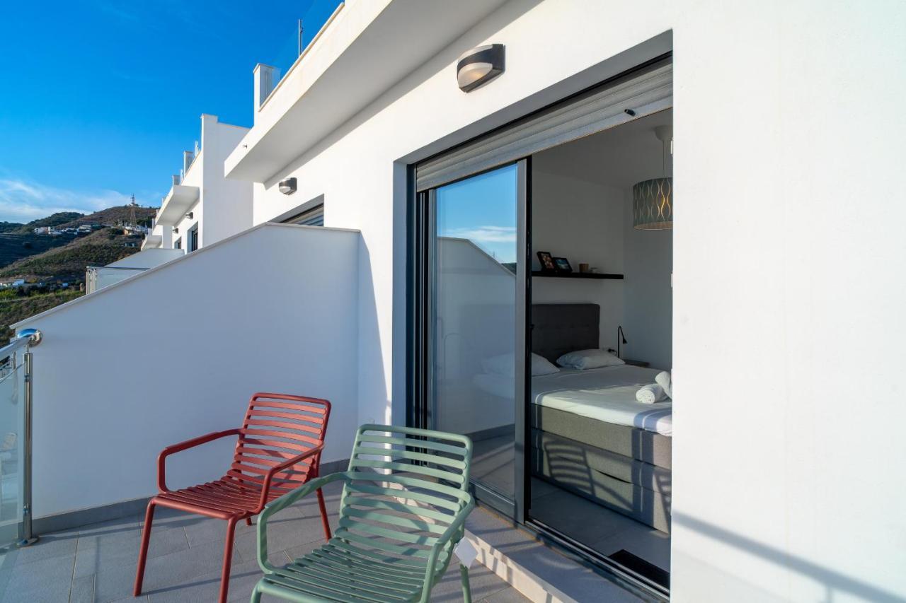 شقة Terrazas De Ladera Duplex 7 Casasol نيرخا المظهر الخارجي الصورة